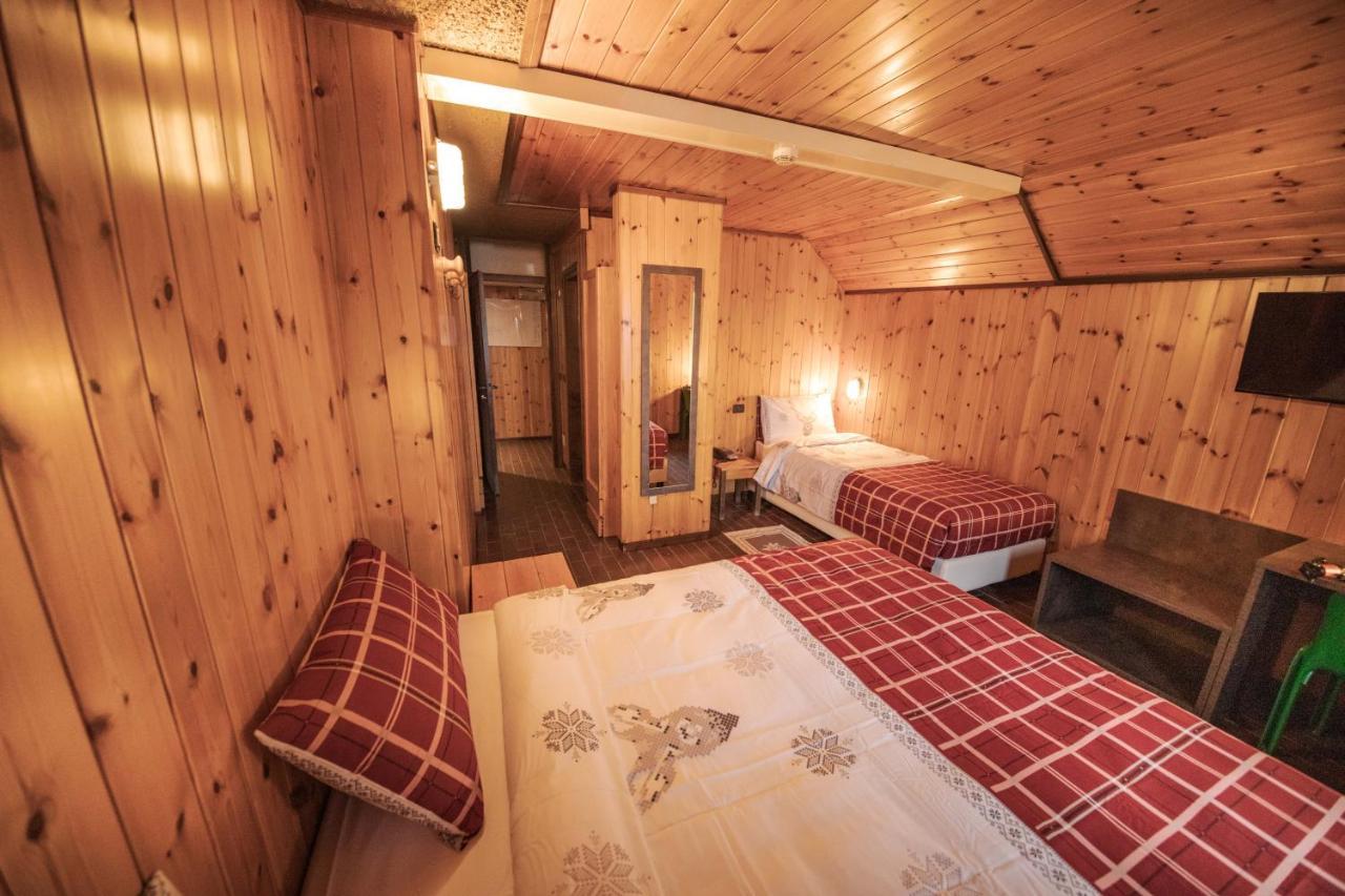 Albergo Quarto Pirovano Passo Stelvio Exterior photo