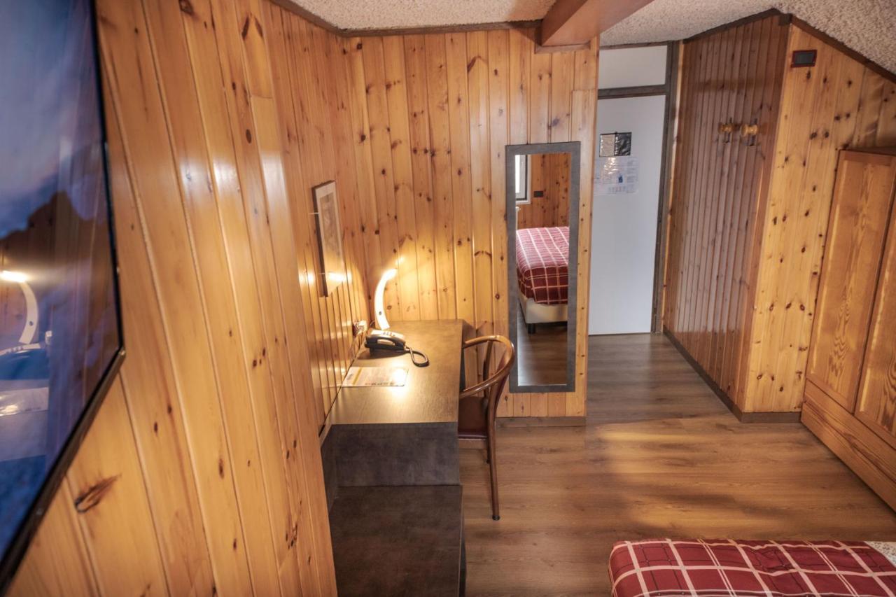 Albergo Quarto Pirovano Passo Stelvio Exterior photo