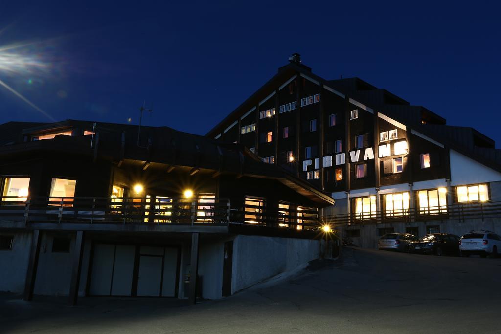 Albergo Quarto Pirovano Passo Stelvio Exterior photo