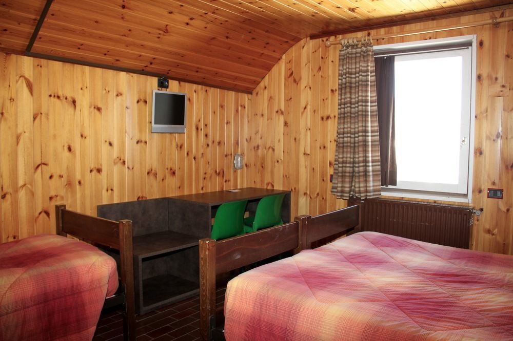 Albergo Quarto Pirovano Passo Stelvio Exterior photo