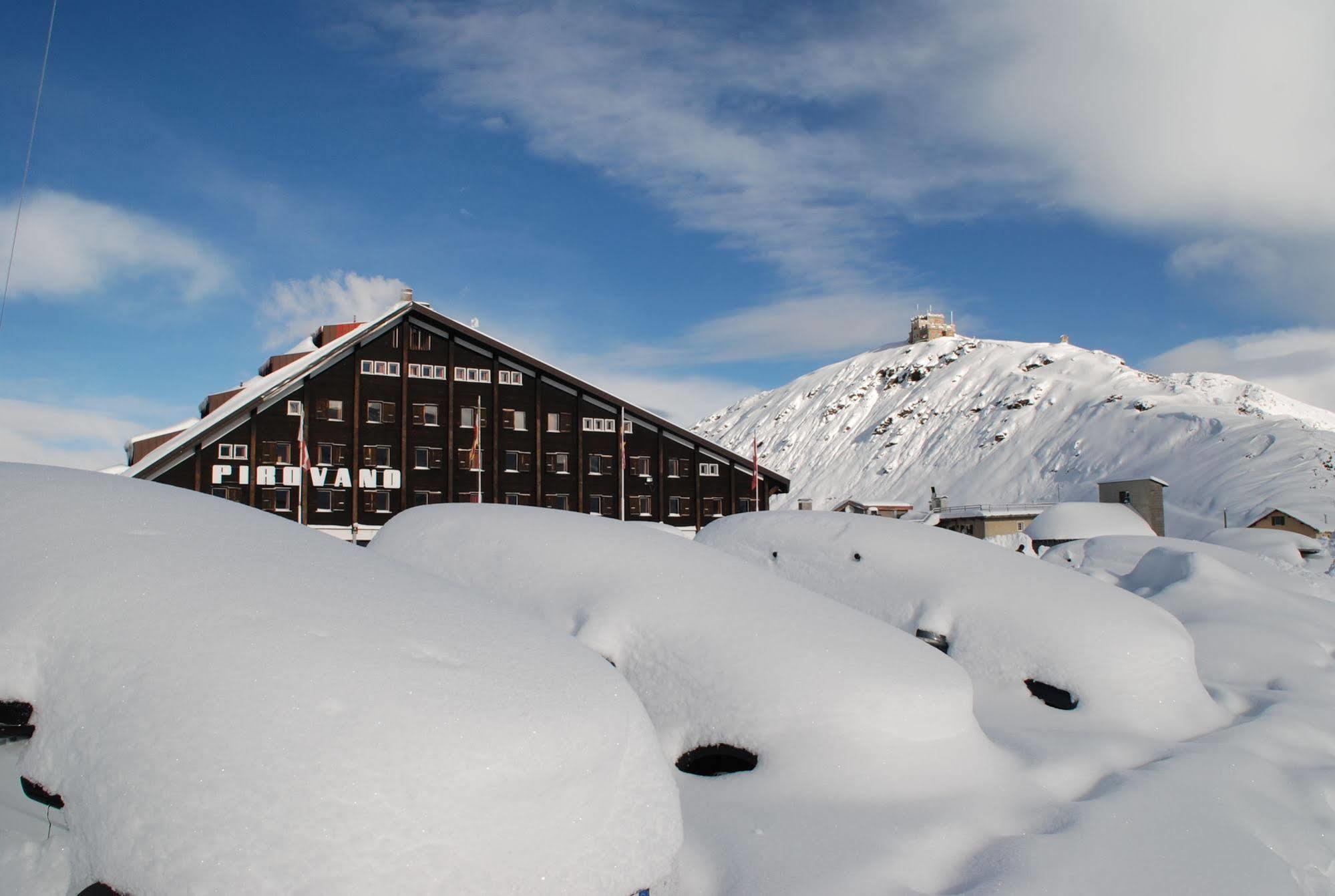 Albergo Quarto Pirovano Passo Stelvio Exterior photo